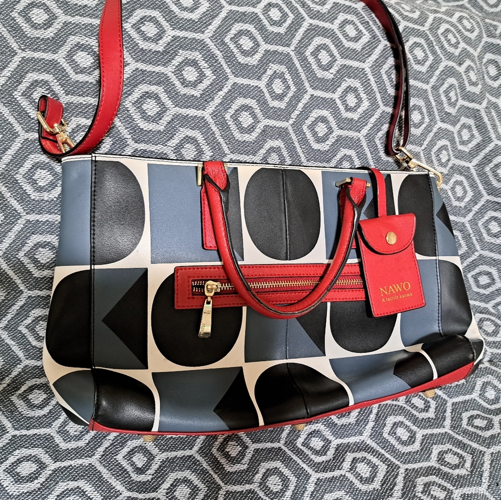 Adorable Women's Black, White, Red, and Gray Geometric Print Purse